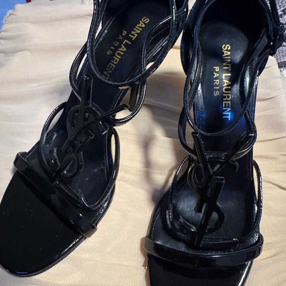 Saint Laurent Glossy Black Heels